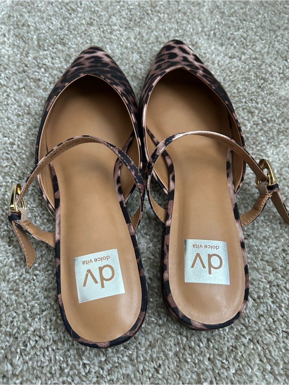 DV by Dolce Vita Domainica Leopard Print Pointed Mule Slip on  9.5 - Picture 3 of 7